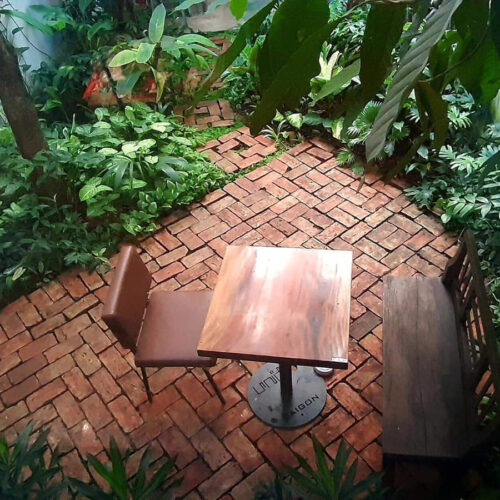 Unit0 Saigon Courtyard1