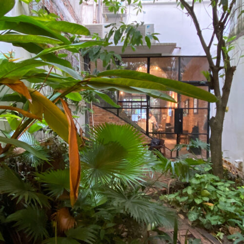 Unit0 Saigon Courtyard2